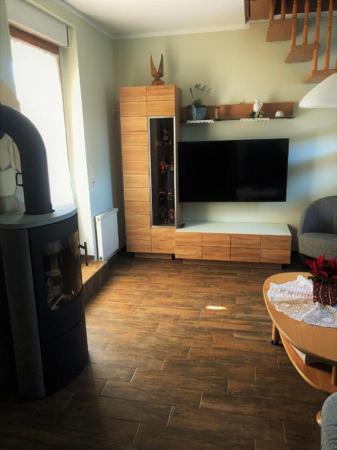 Ferienhaus Erzgebirge "An Der Trebe" Mit Kamin Und Sauna Neuhausen  Exteriér fotografie